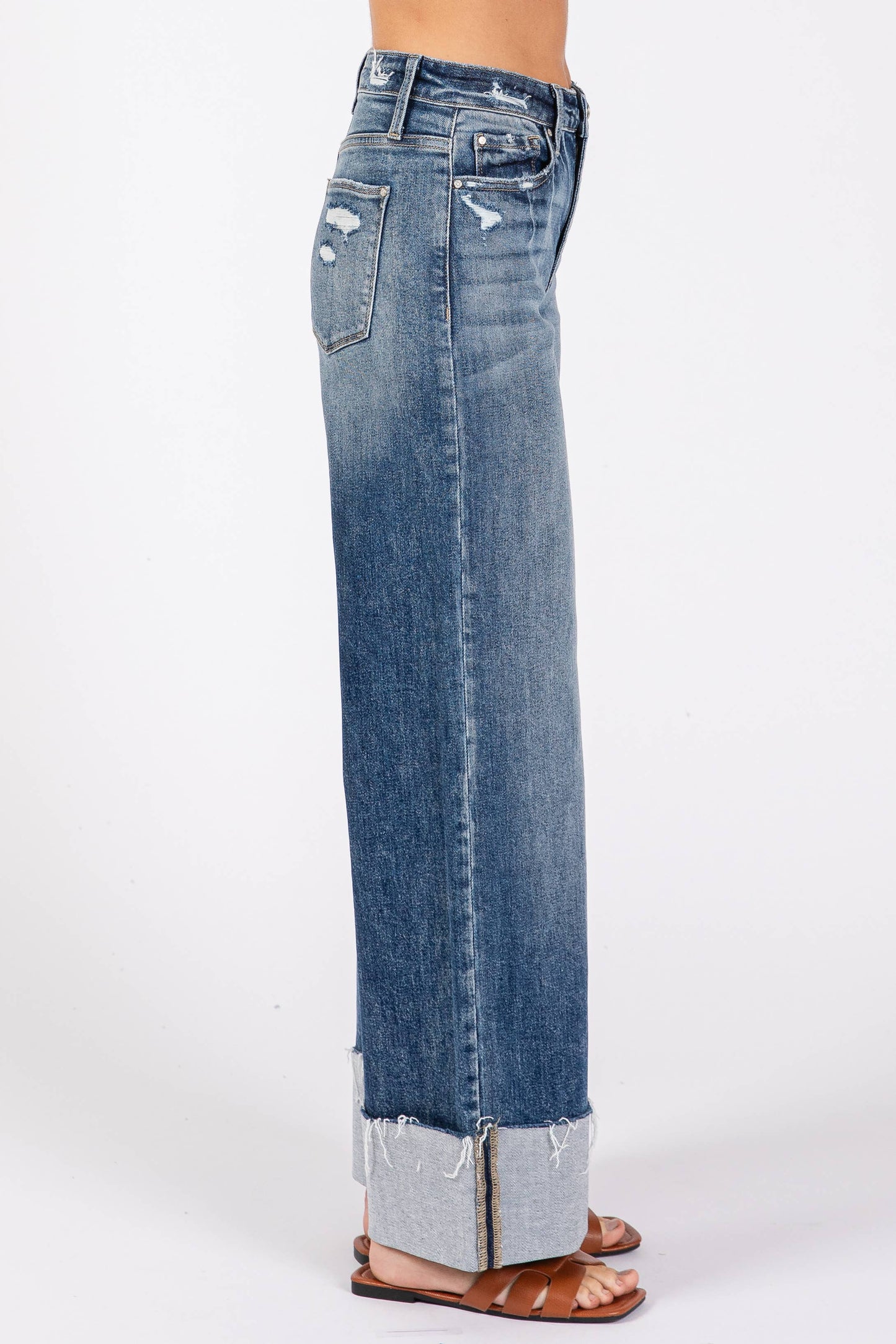 HIGH RISE STRETCH WIDE LEG W/ CUFFED HEM JEANS