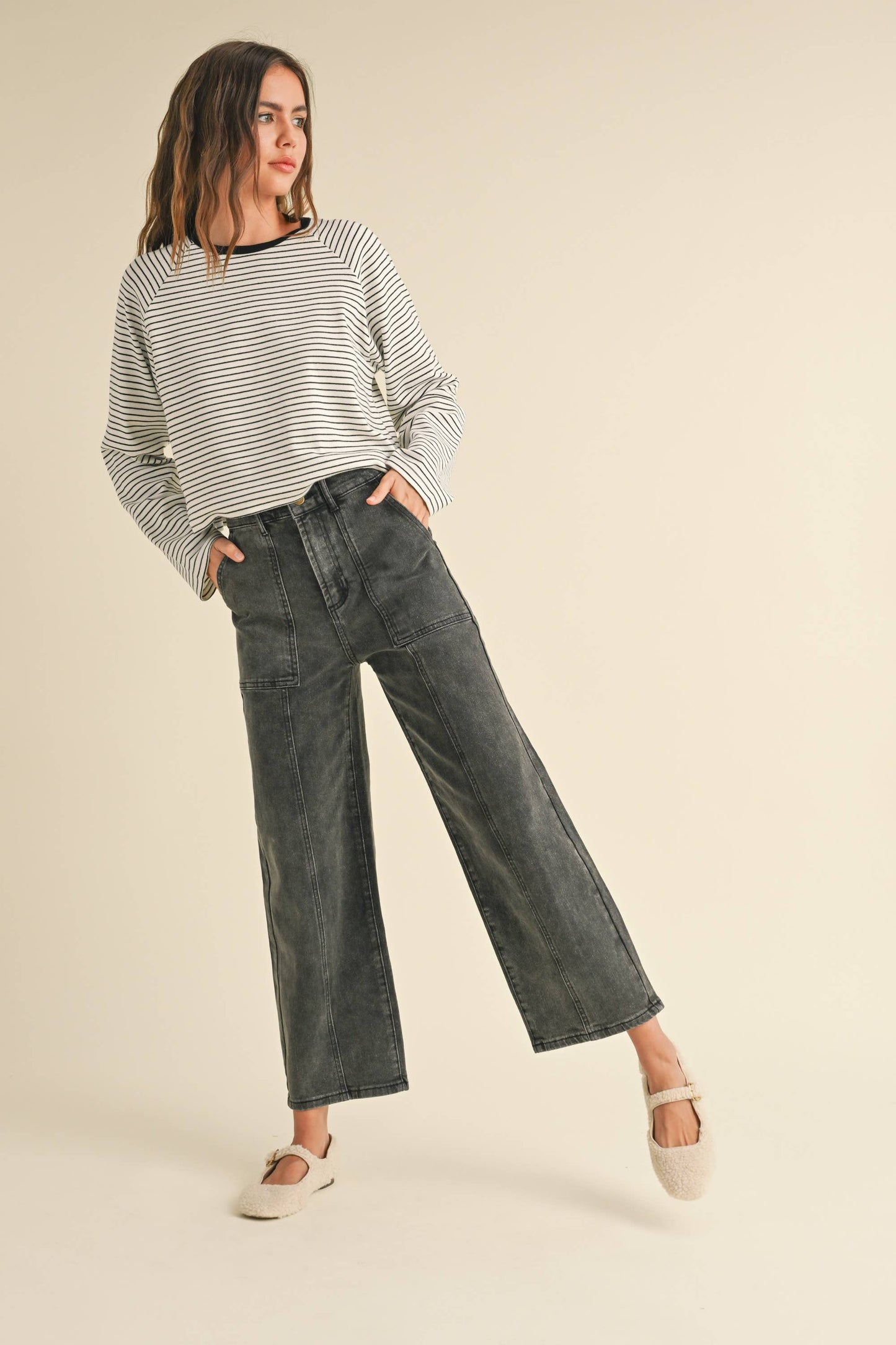 PANELED STRETCH PANTS