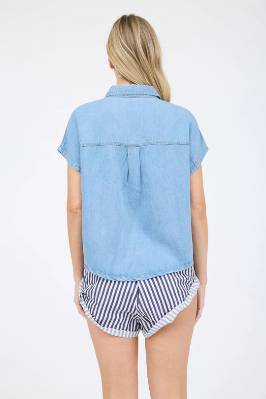 SHORT SLEEVE BUTTON DOWN DENIM SHIRT