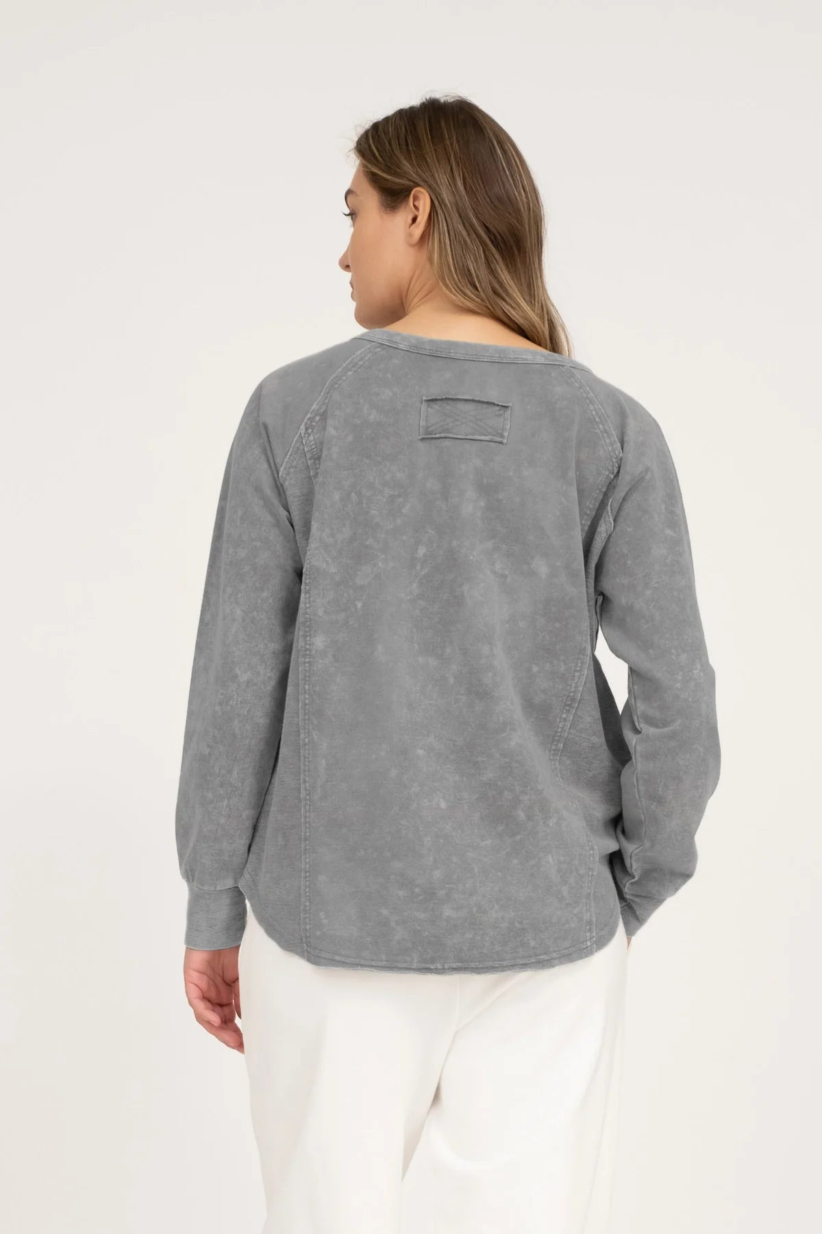 WASHED HENLEY RAGLAN LONG SLEEVE KNIT TOP (2 Colors)