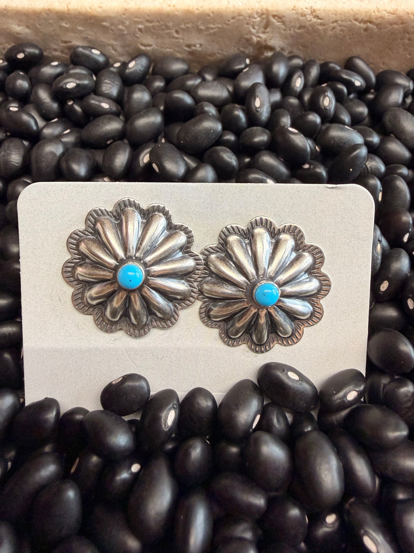 Medium Conch King. Turq Stud earrings
