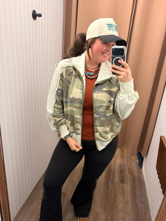 Camo & Cozy Zip-Up Jacket 🌿