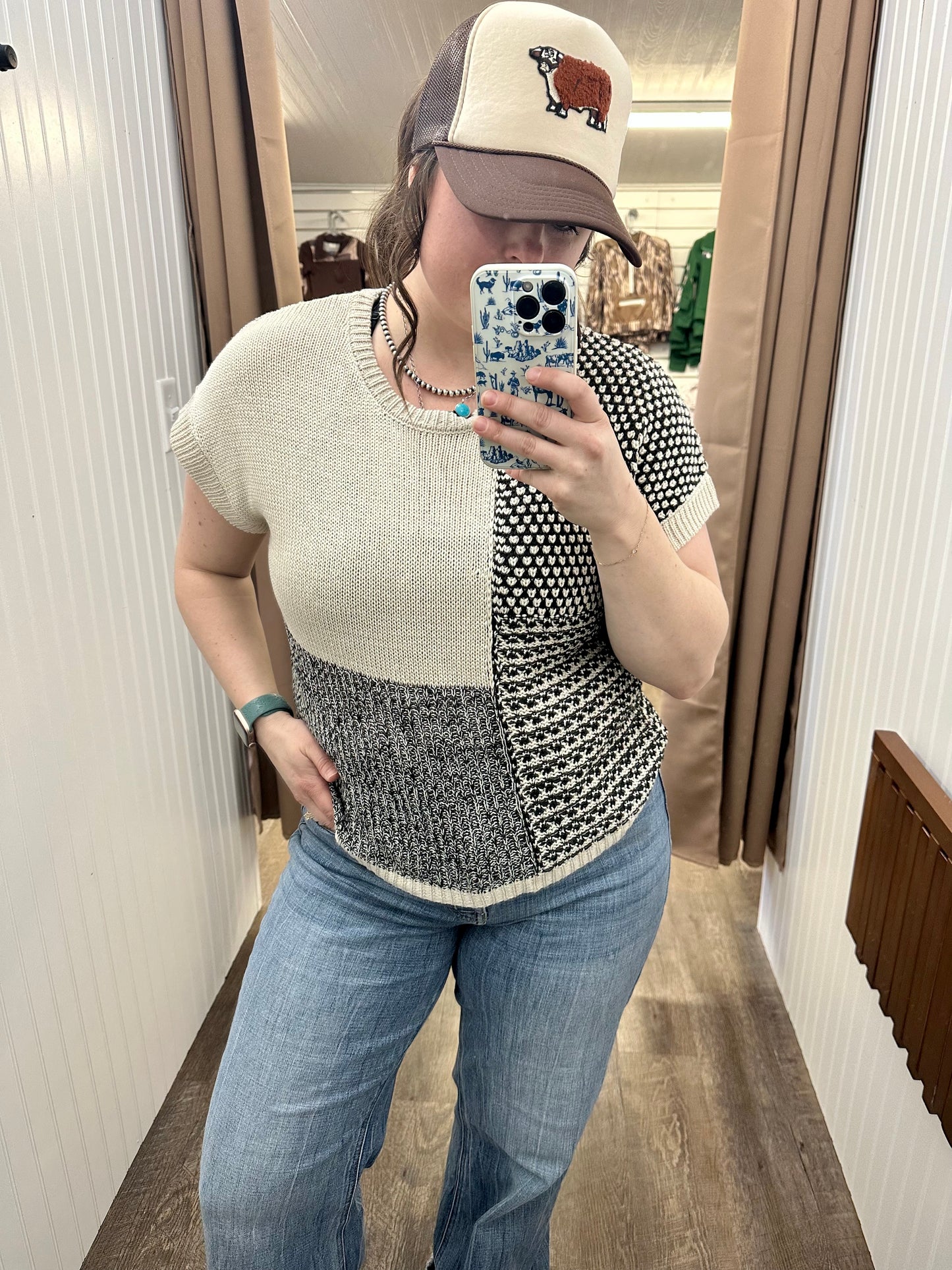 B5St1047 Color Block Knit Top (Regular & Plus)