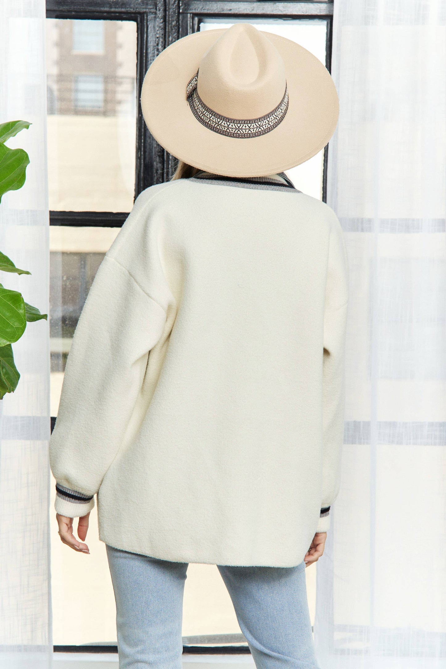 BUTTONS STRIPED DENIM POCKETS CARDIGAN