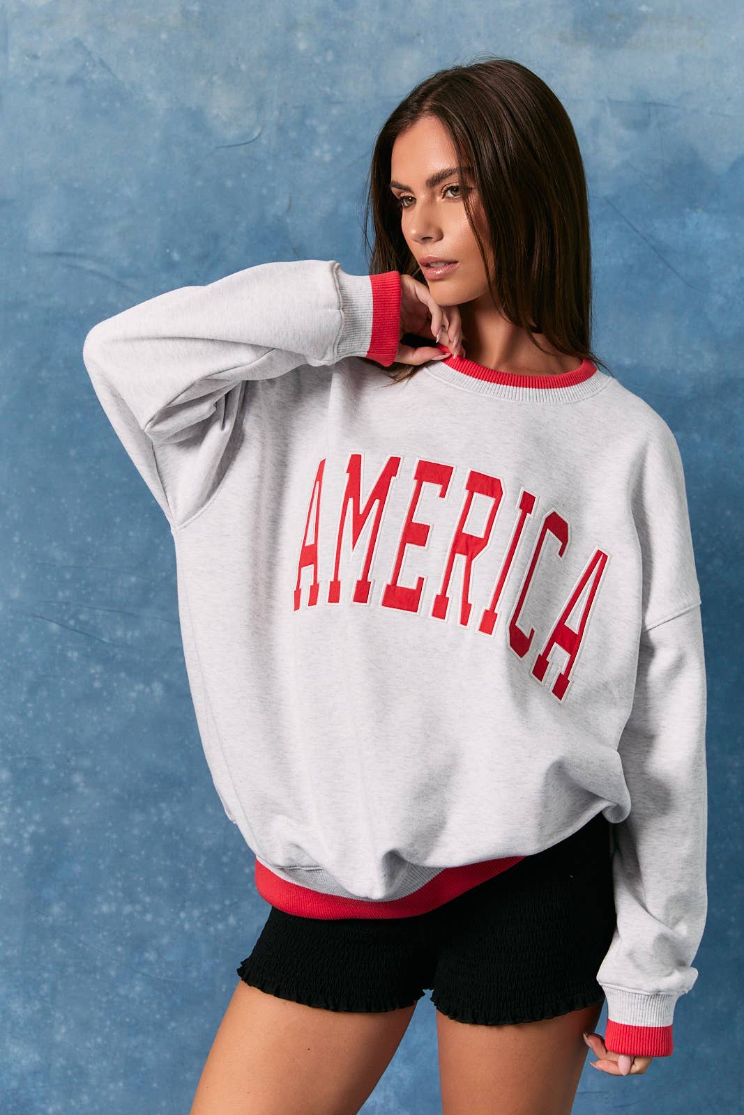 "AMERICA" LONG SLEEVE CREW NECK OVERSIZED SWEATSHIRT