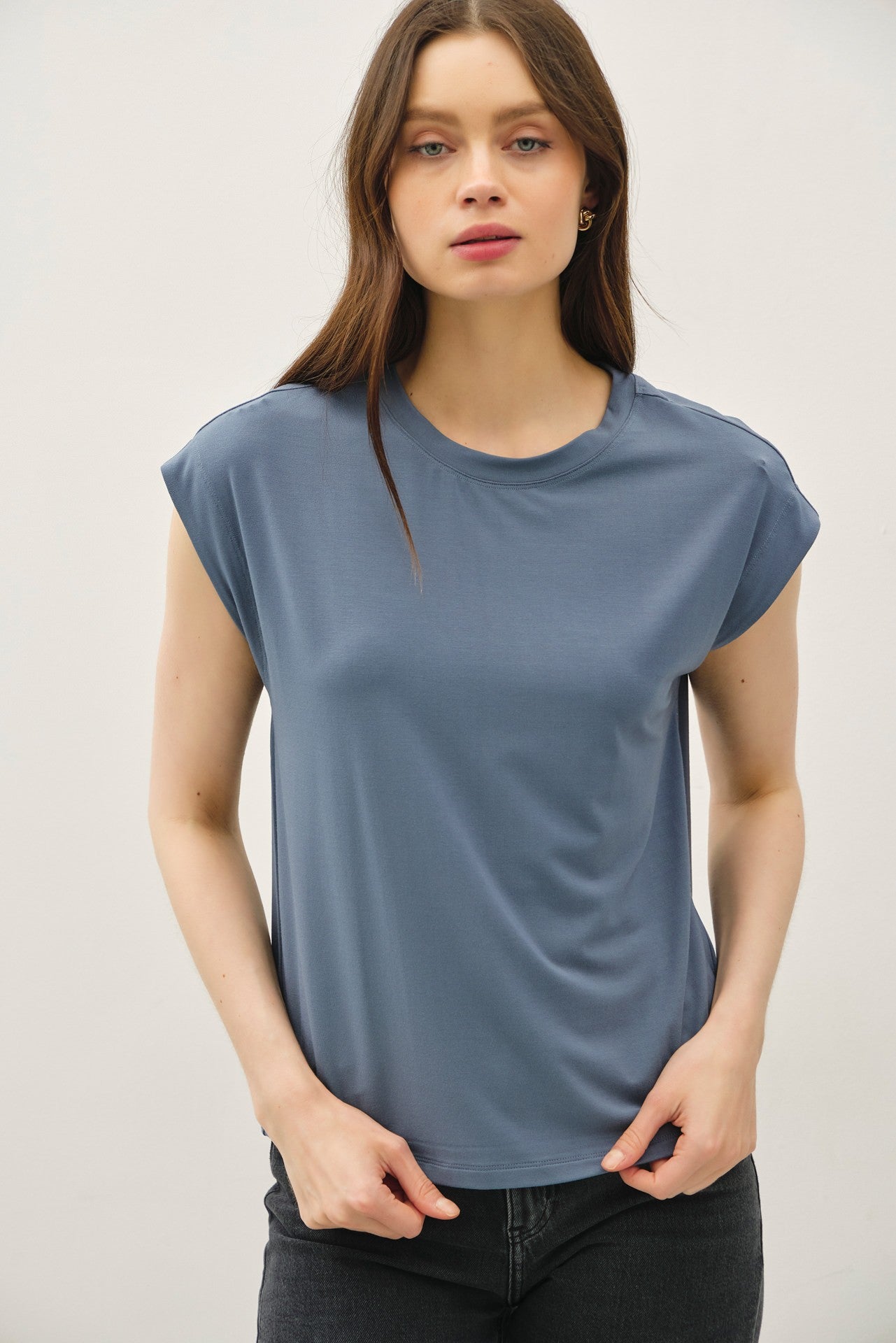 Bamboo/modal Capsleeve Basic Round Neck Top (2 Colors)