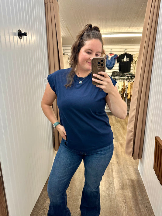 Simple Tee (3 Colors)