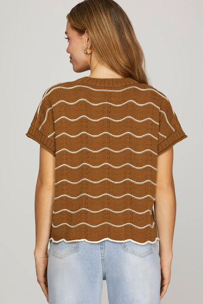 DROP SHORT SLEEVE SCALLOP STRIPED PATTERN KNIT SWEATER TOP