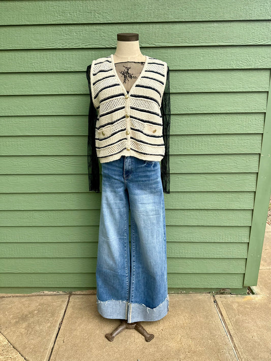 Cream/Navy Knit Vest