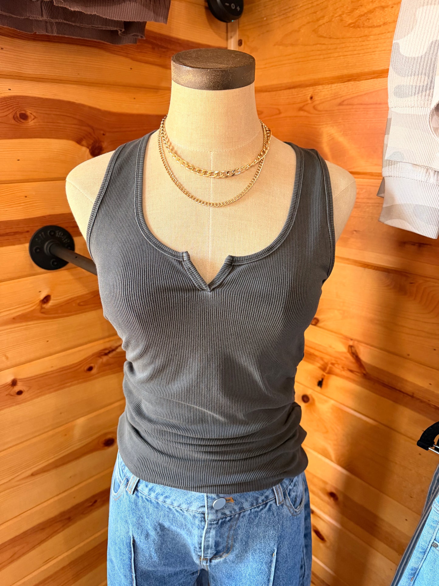 Classic Ribbed Notched Neck Basic Tank