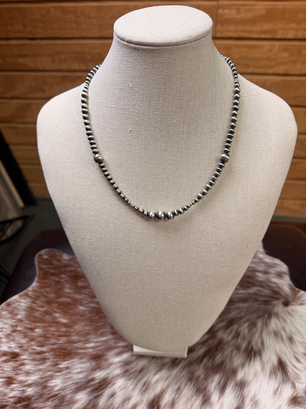 17” Graduated Sterling Silver Pearl Necklace