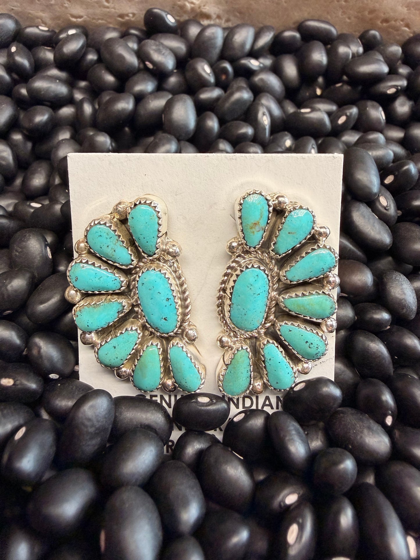 Half Cluster Kingman Tuq. Alicia Wilson Stud Earrings