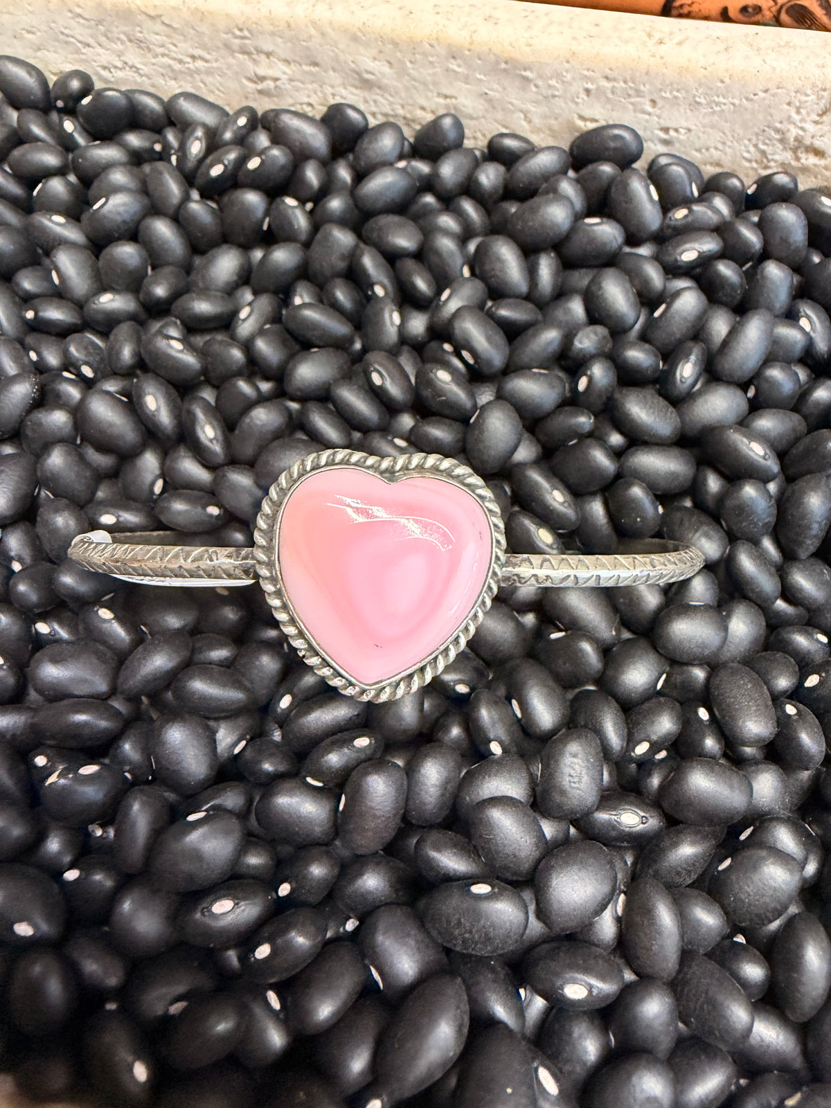 Pink Conch Adjustable Bracelet