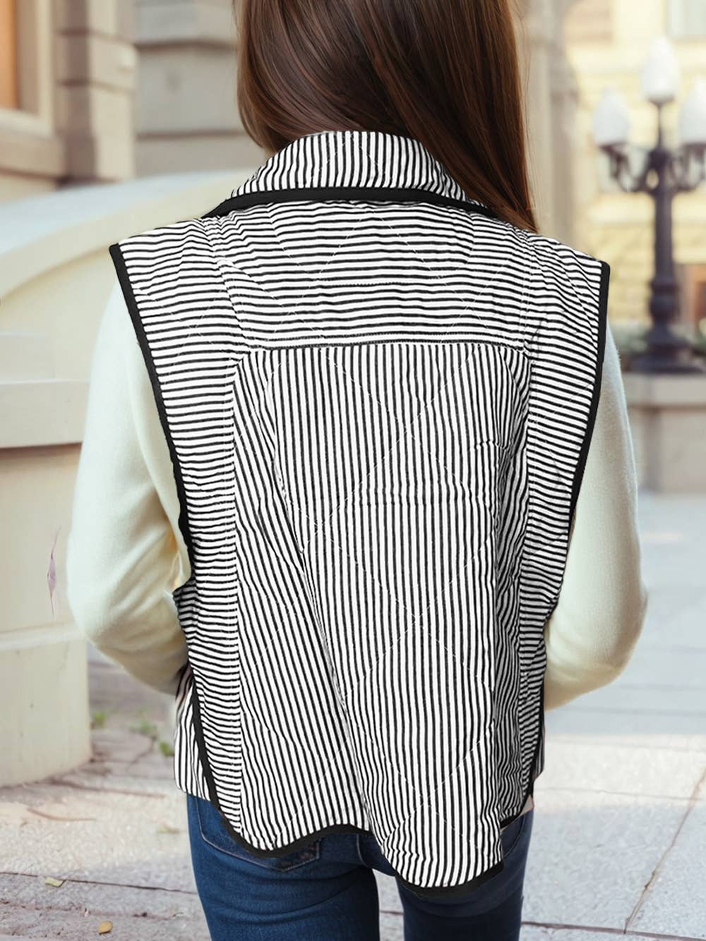 The Millstone Stripe Vest ⚪️⚫️
