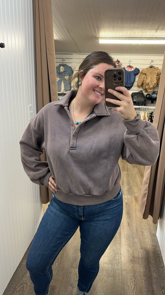 Cropped Polo Pullover