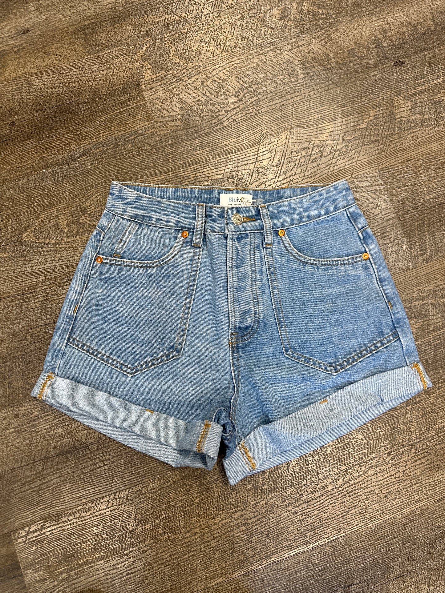 Western Pocket Denim Shorts