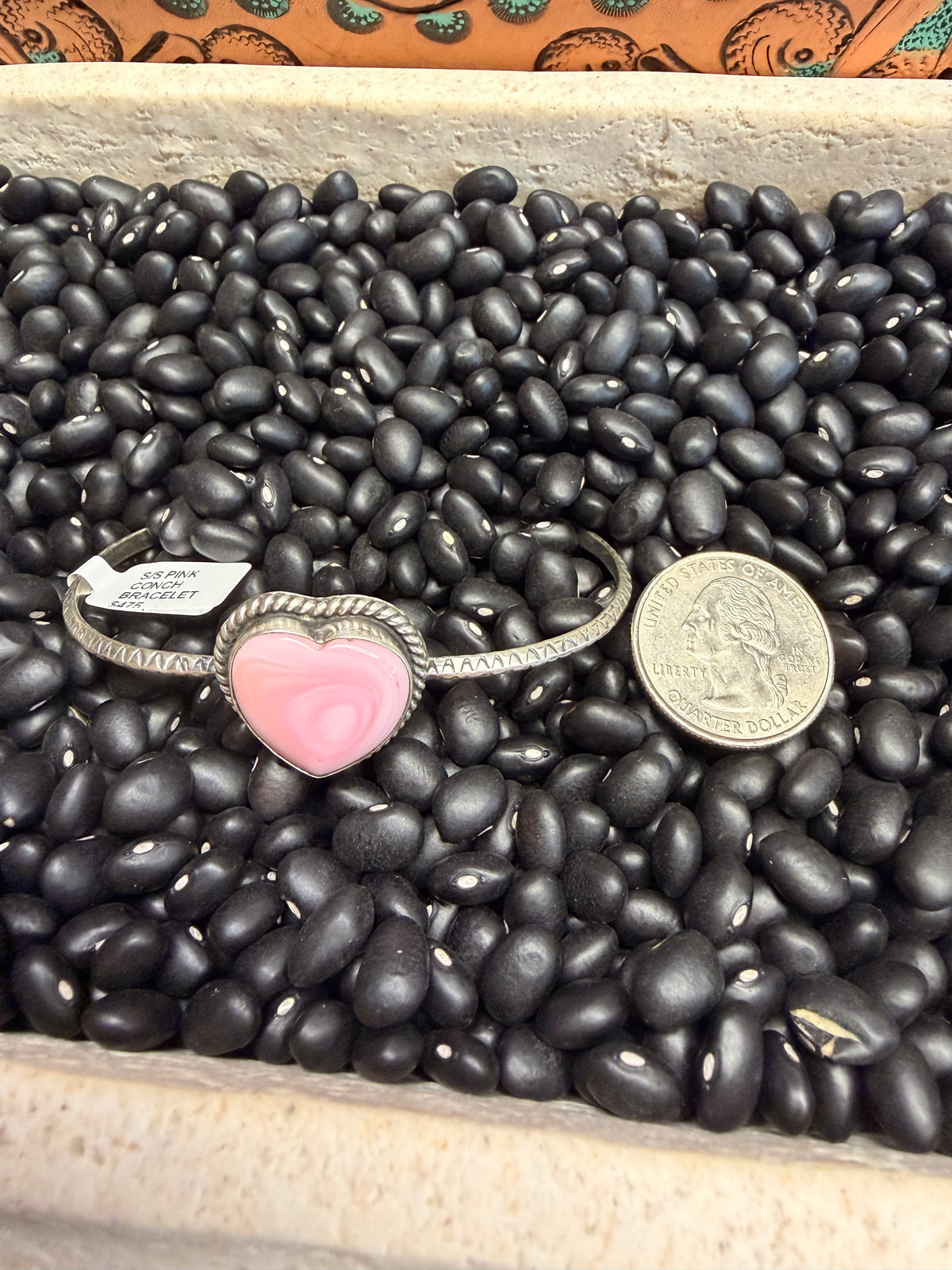 Pink Conch Adjustable Bracelet