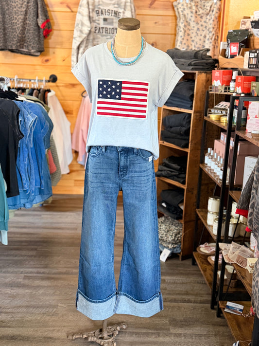 AMERICAN FLAG PATCH TEE (2 Colors)