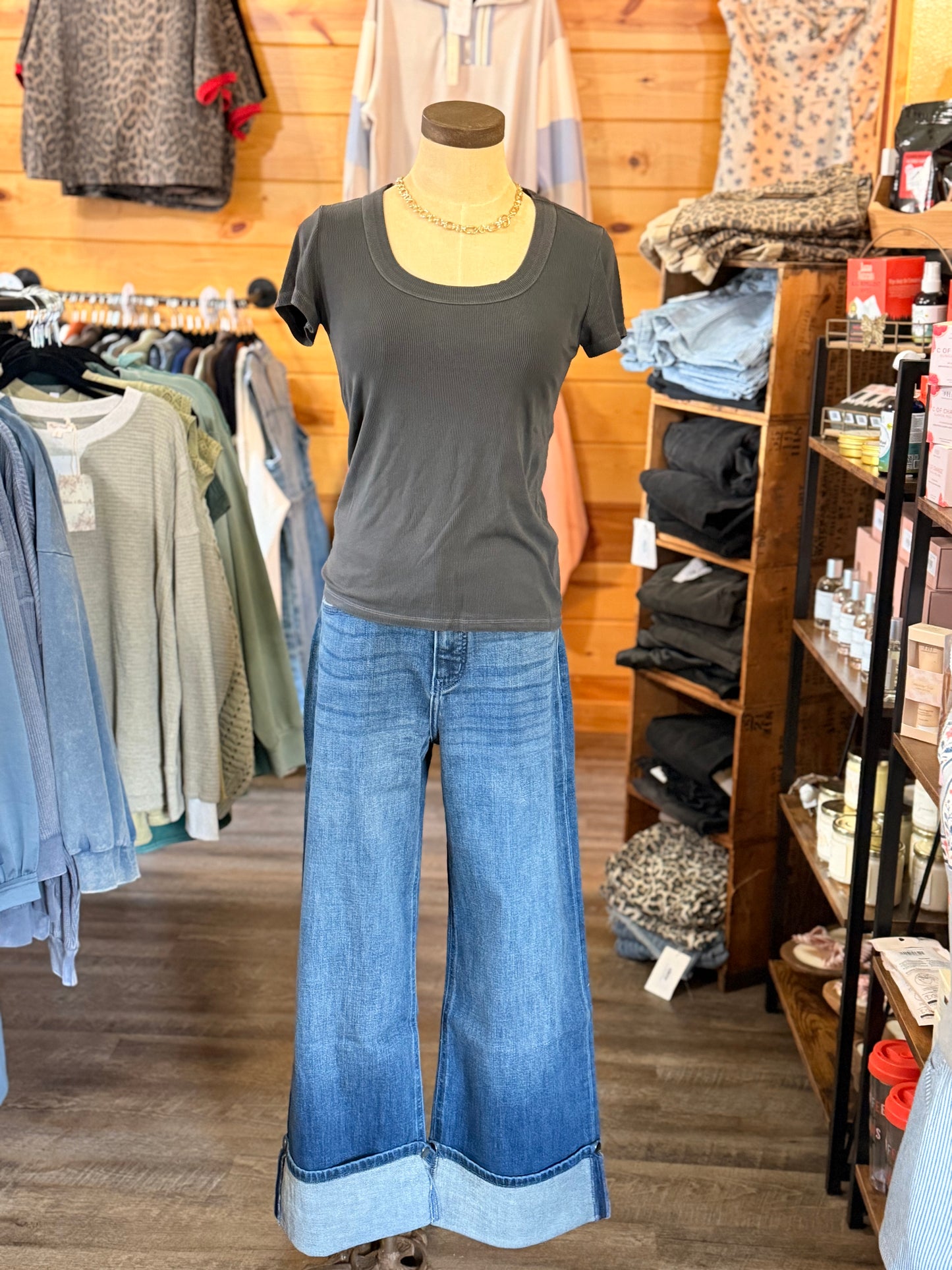 Ultra Soft Basic Scoop Neck (2 Colors)