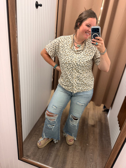 Petra153 DISTRESSED HIGH RISE RIGID VINTAGE CROPPED FLARE
