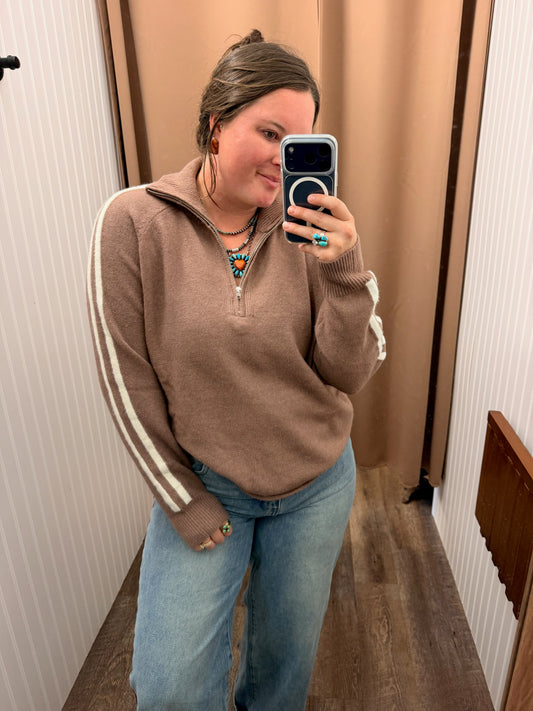 VARSITY SPORT STRIPE HALF ZIP SWEATER