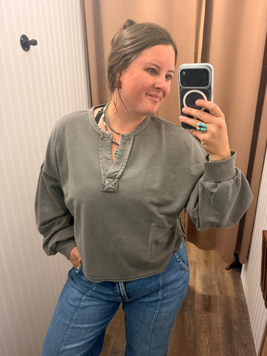 The Laid Back Pullover (3 Colors)