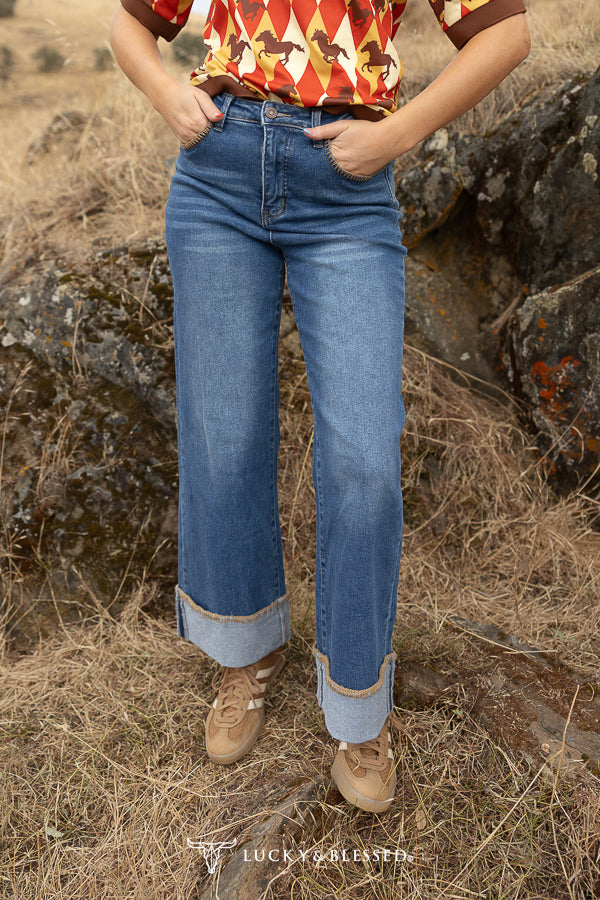 L&B Mid Wash High Rise Stretch Denim Western Stitch Wide Leg Jeans