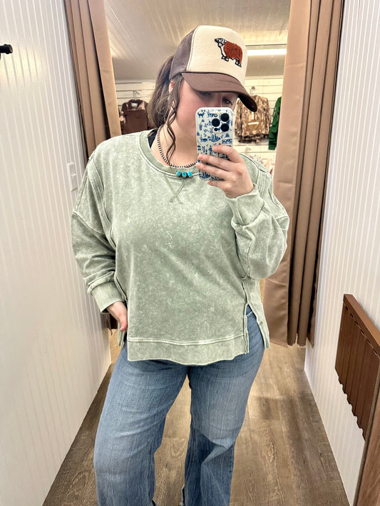 WASHED EXTENDED SHOULDER KNIT TOP (Regular and Plus)