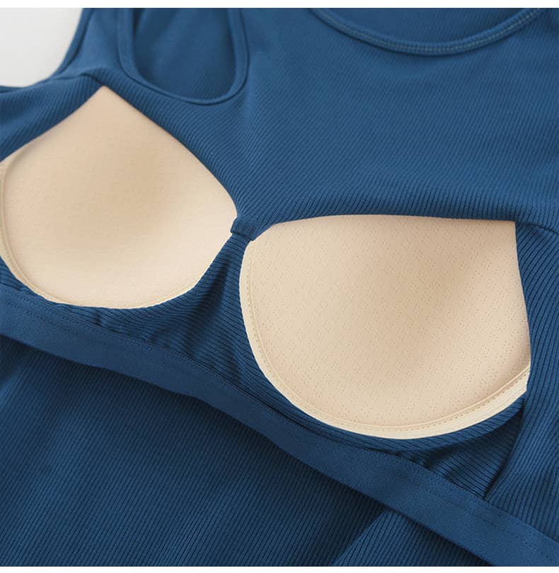 Rib knit built-in bra tank top with shoulder cutout