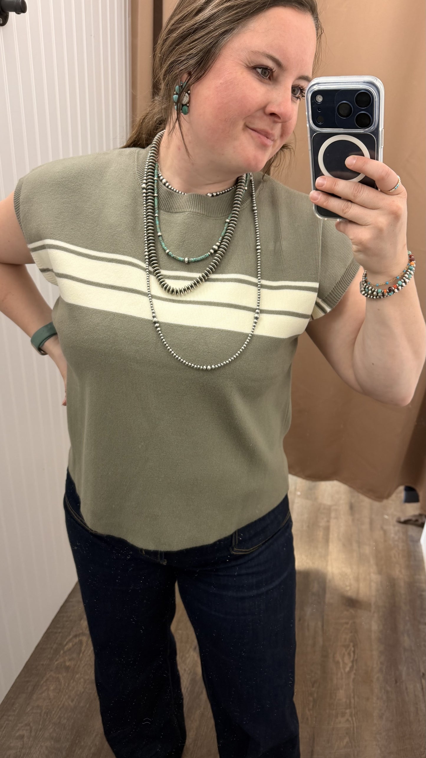 SLEEVELESS ROUND NECK STRIPED SWEATER TOP