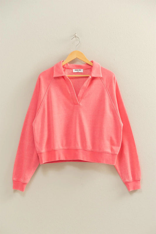 Raglan Sleeve Sweatshirt
